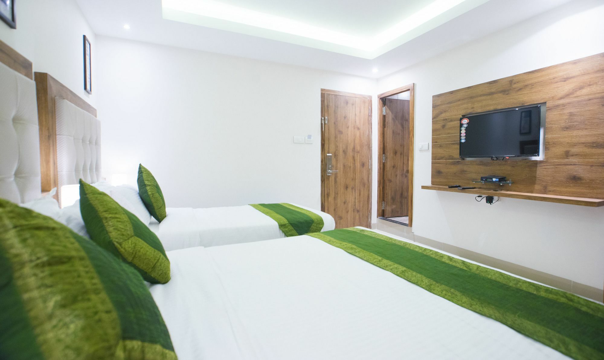 Treebo Amber International Hotel Mumbai Ngoại thất bức ảnh